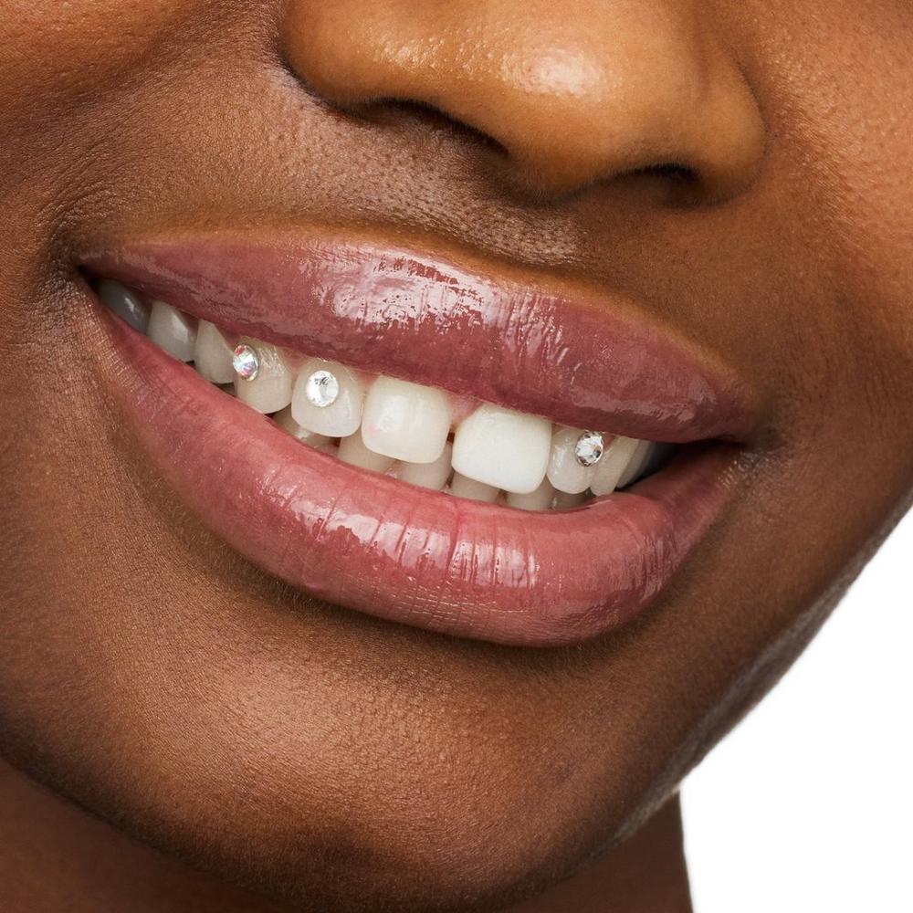 essence the super peptide Glossy Lip Treatment 03 Toffeetastic! 10ml